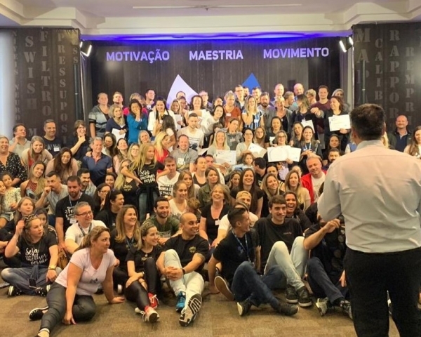 A vida é agora.  E é feita de momentos!